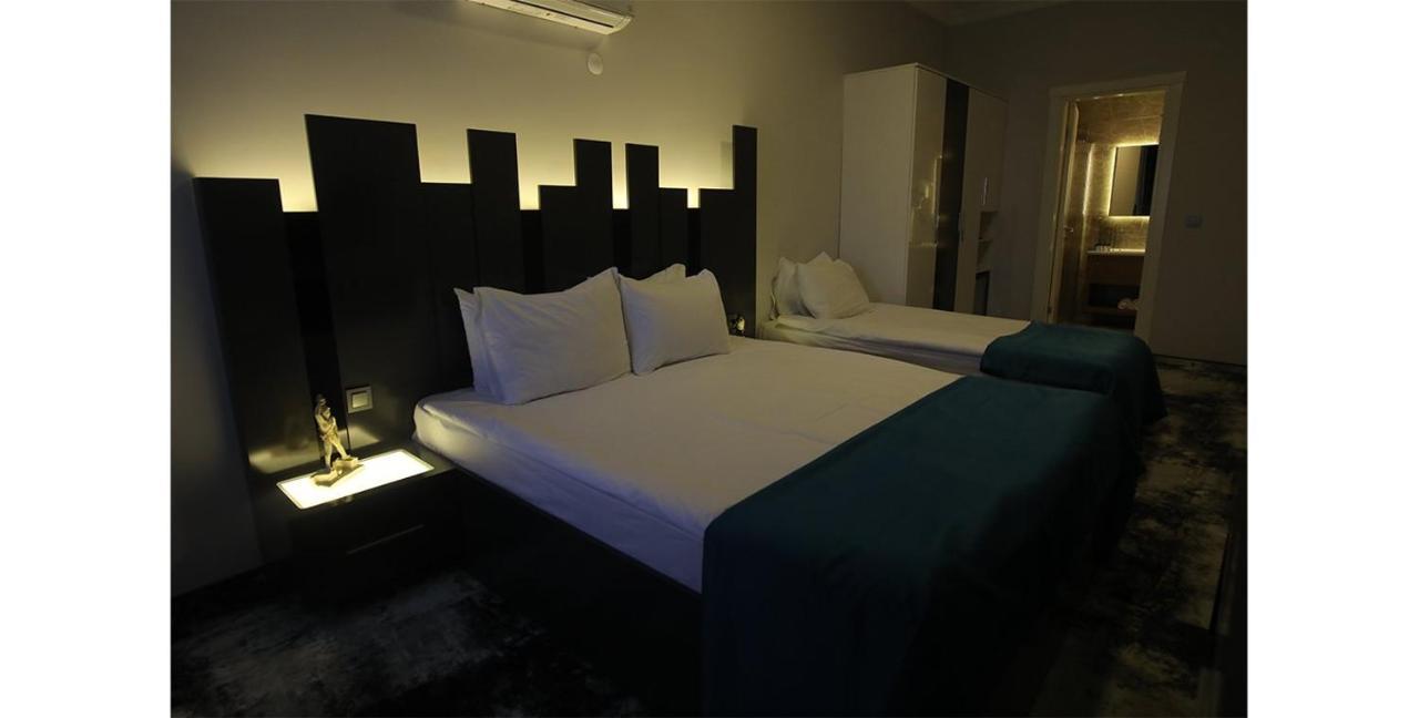 Plaza Hotel İzmir Exterior foto